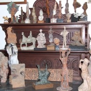 Sculture piccole sala 2.