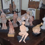 Sculture su tavolo sala