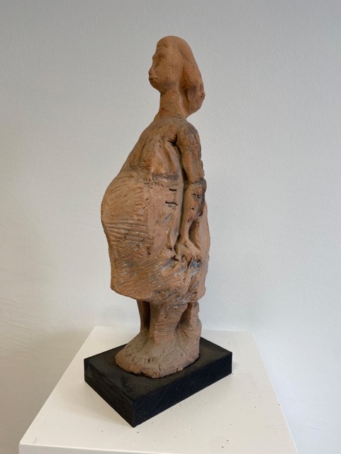 Materinita', 1965, terracotta